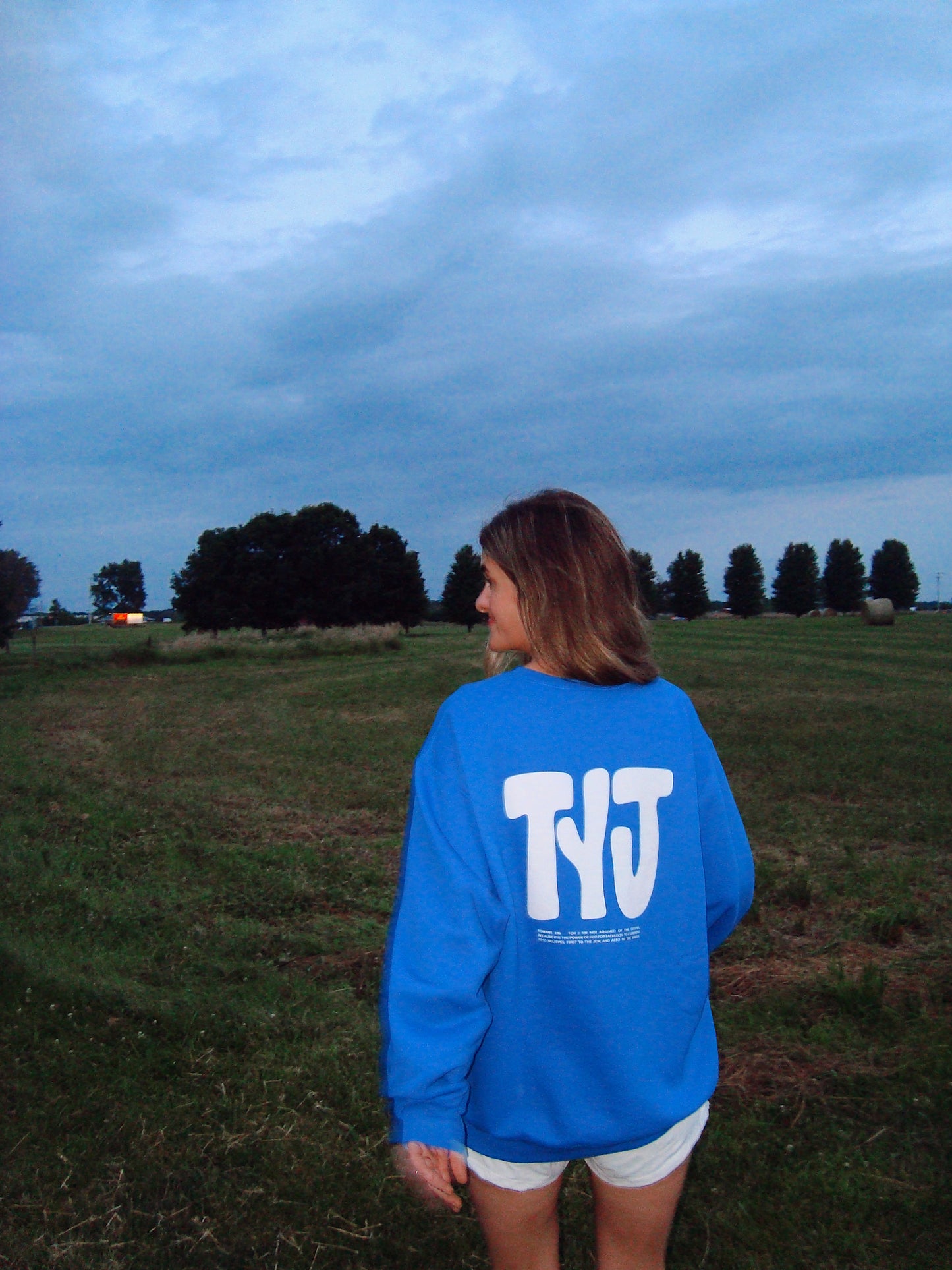 BOLDNESS CREWNECK