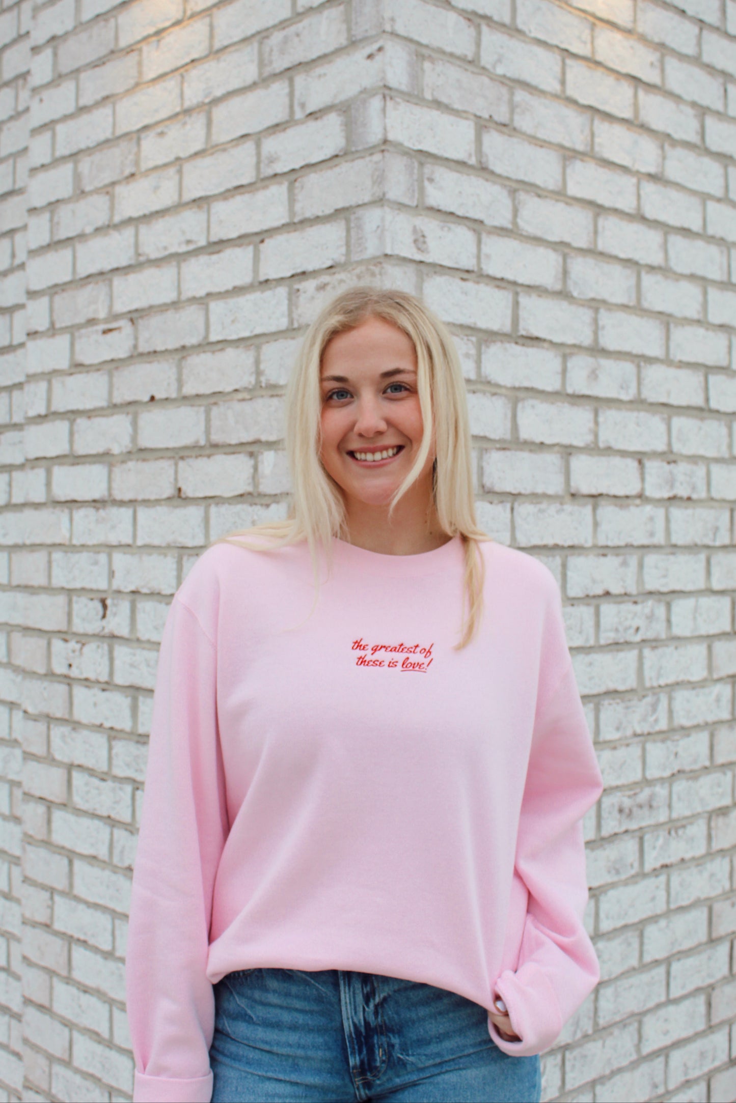 LOVE CREWNECK