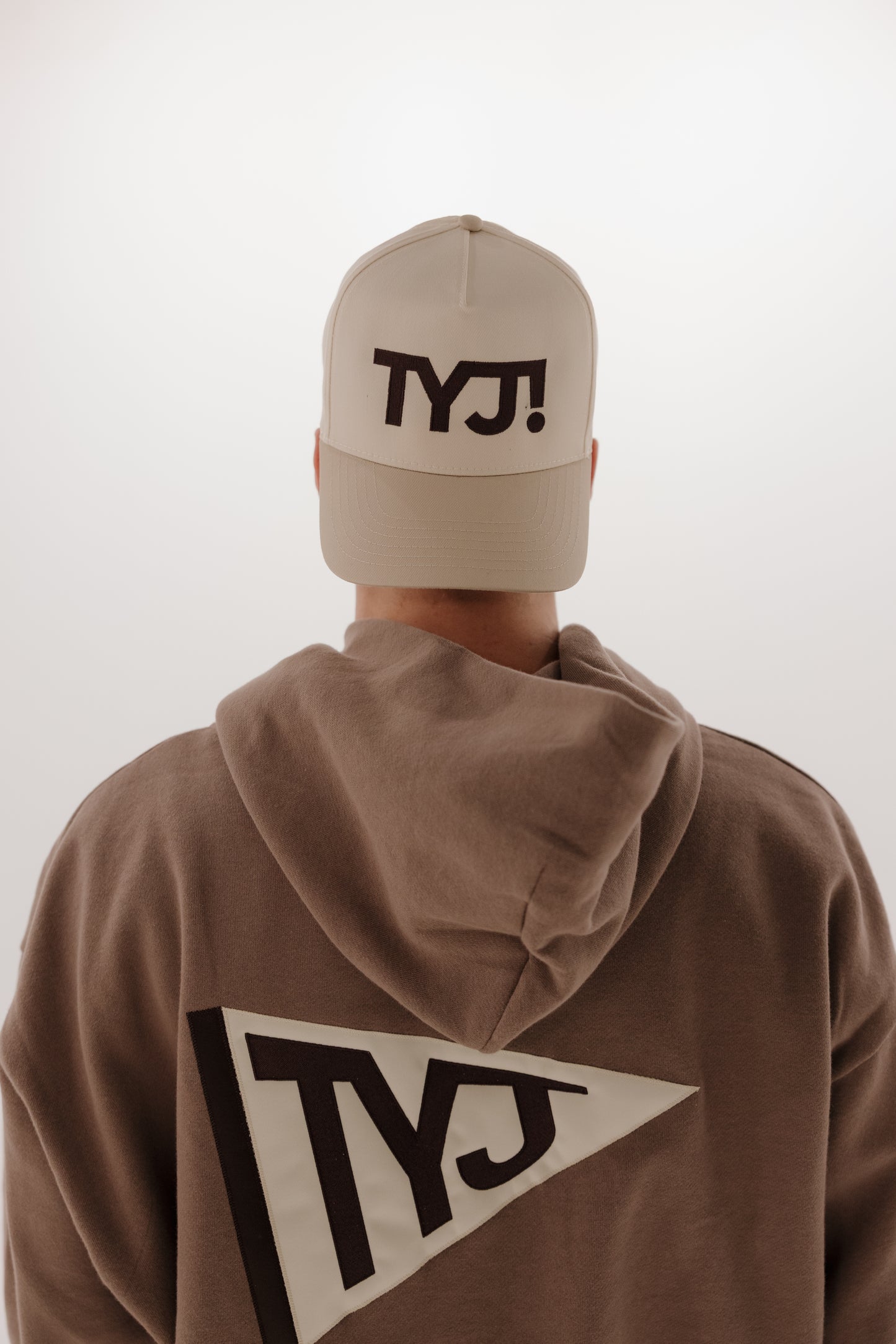 ANNIVERSARY TRUCKER HAT - TAN & BROWN