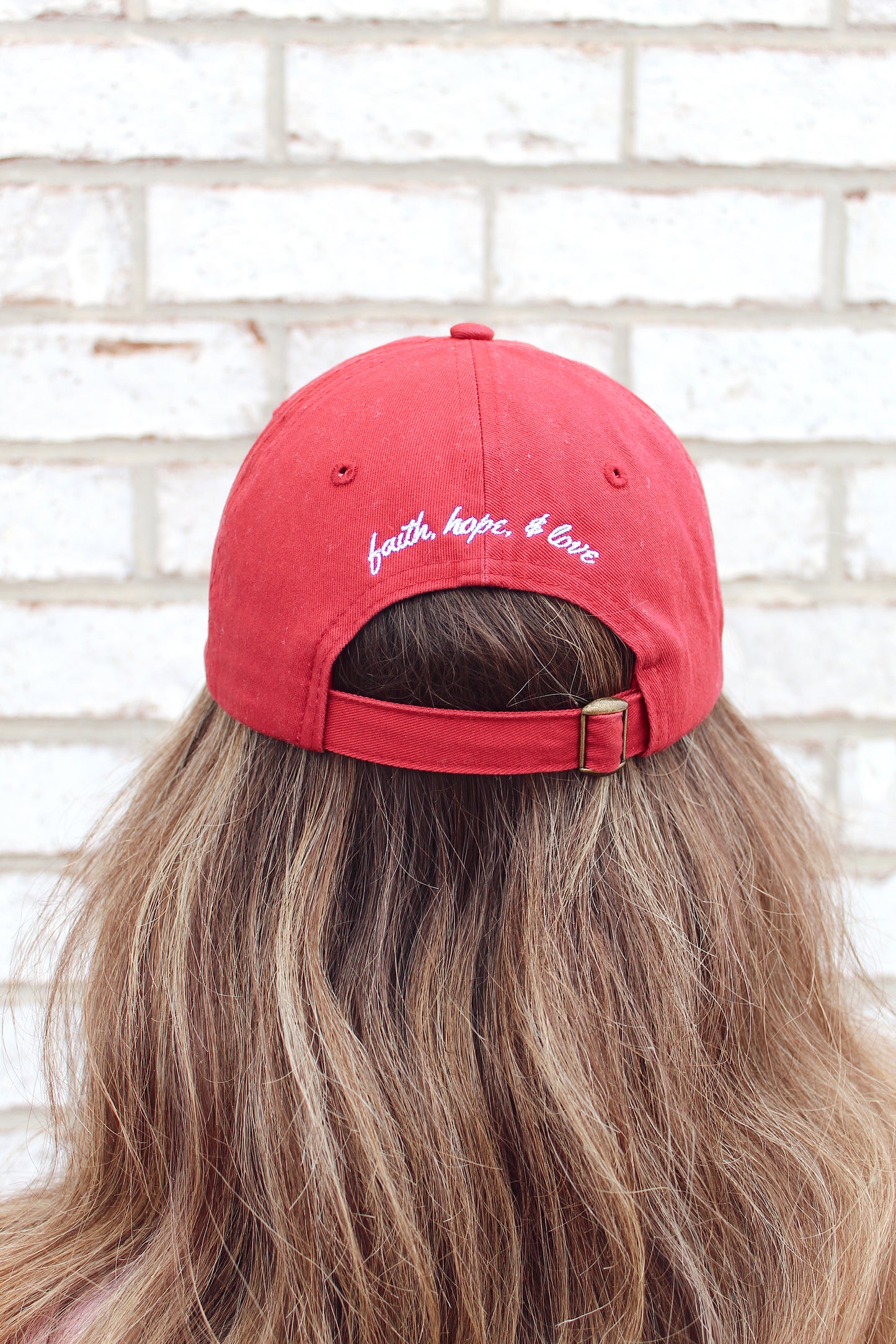 LOVE BASEBALL CAP