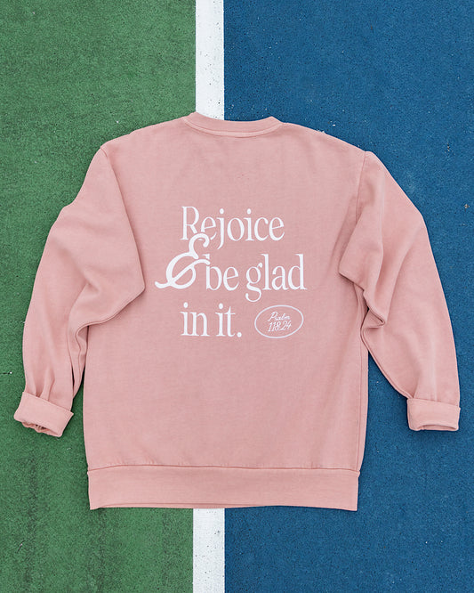 THE DAY CREWNECK